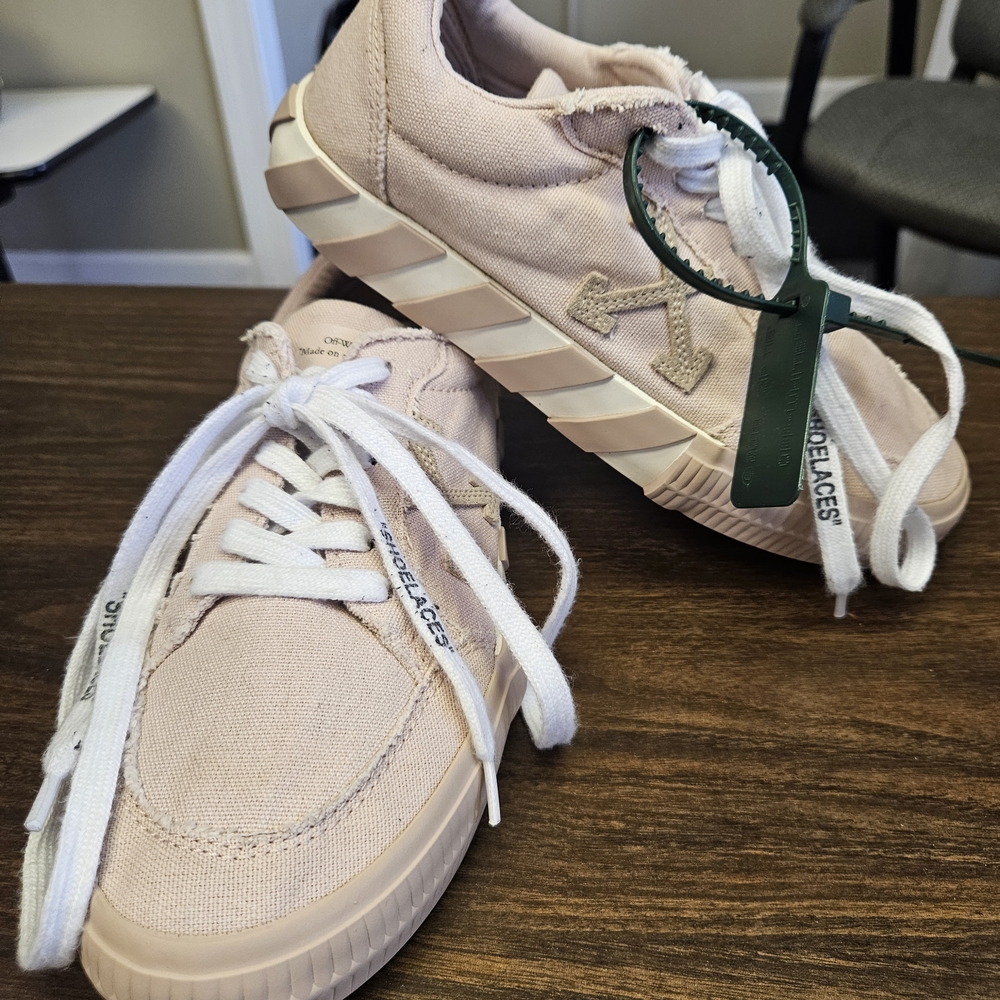 Off-White Pink Canvas Vulcanised Lace Up Sneakers Euro Size 36, US 5.5/6